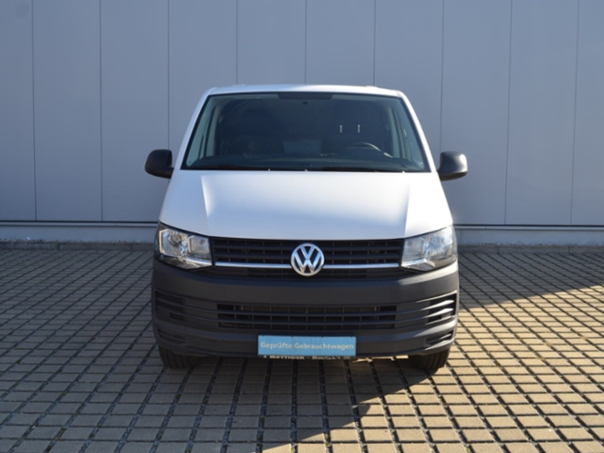 Volkswagen T6 Transporter Kasten kurzer Radstand