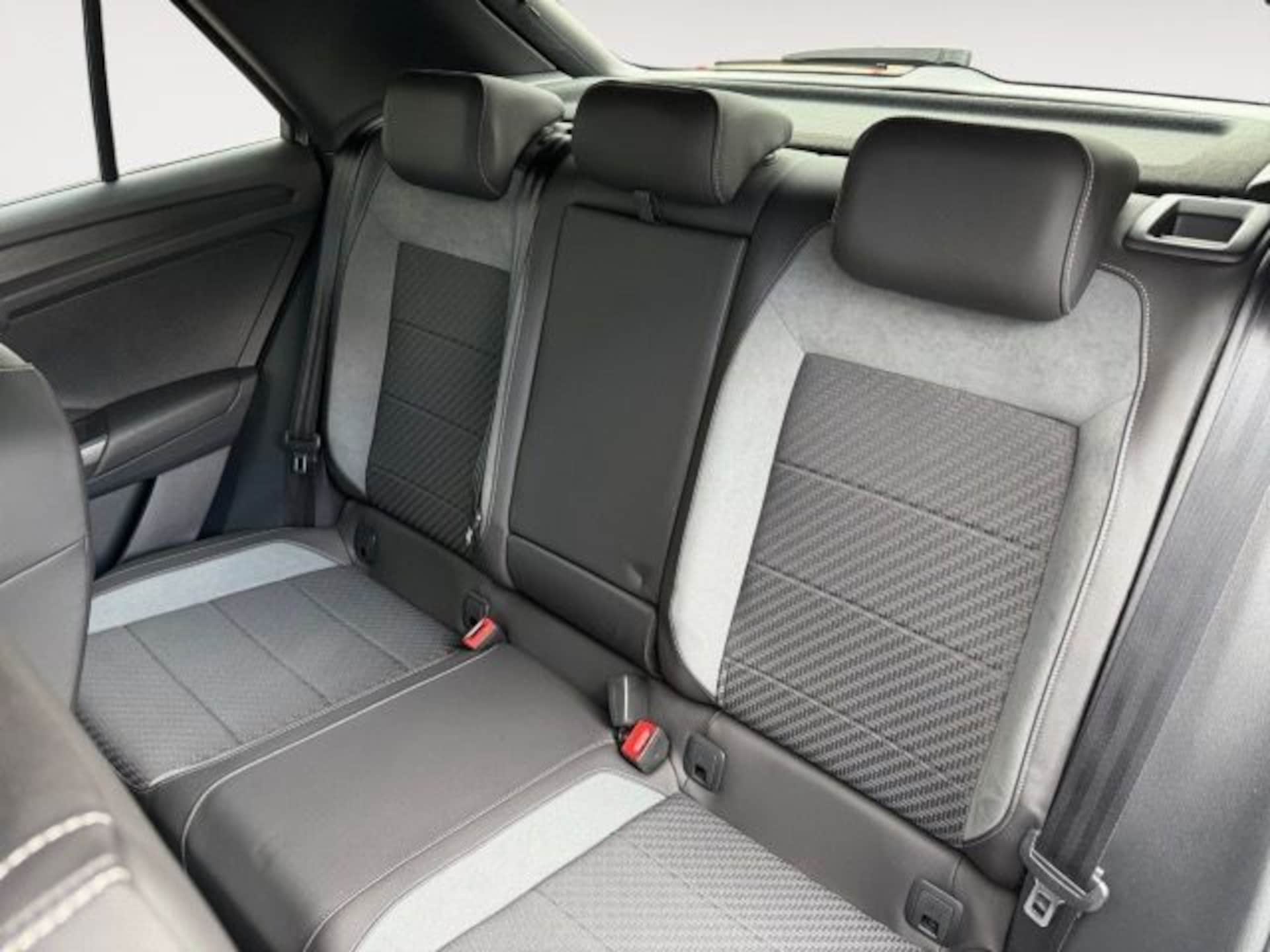 Volkswagen T-Roc R