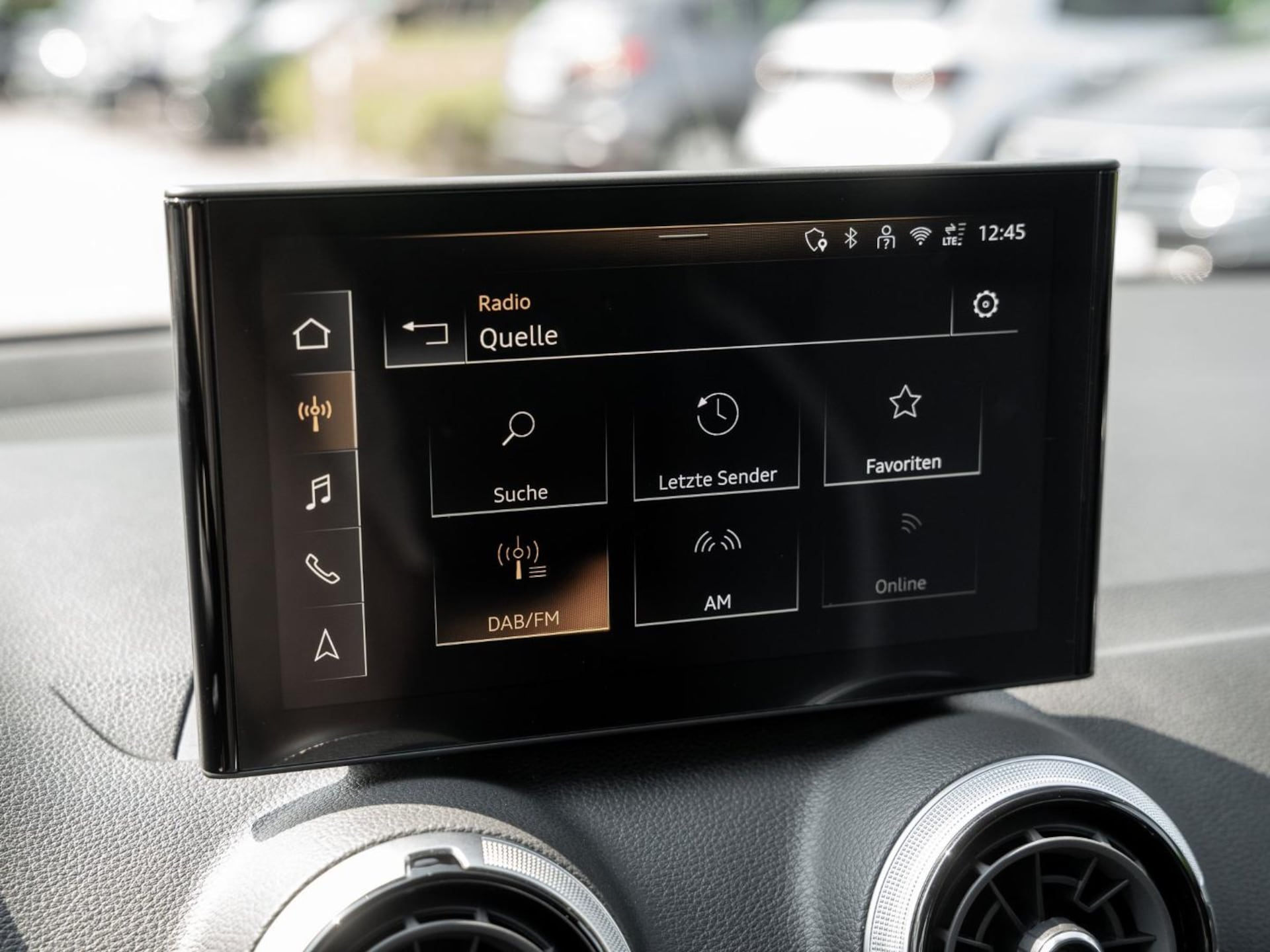 Audi Q2 S line