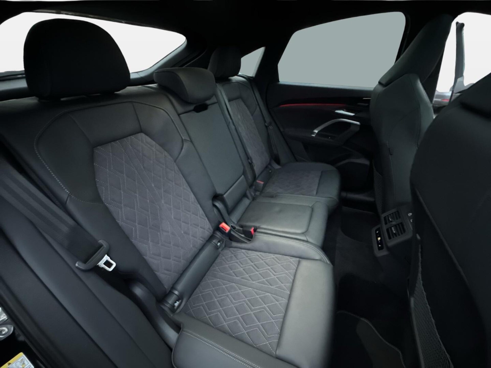 Audi Q5 Sportback edition one