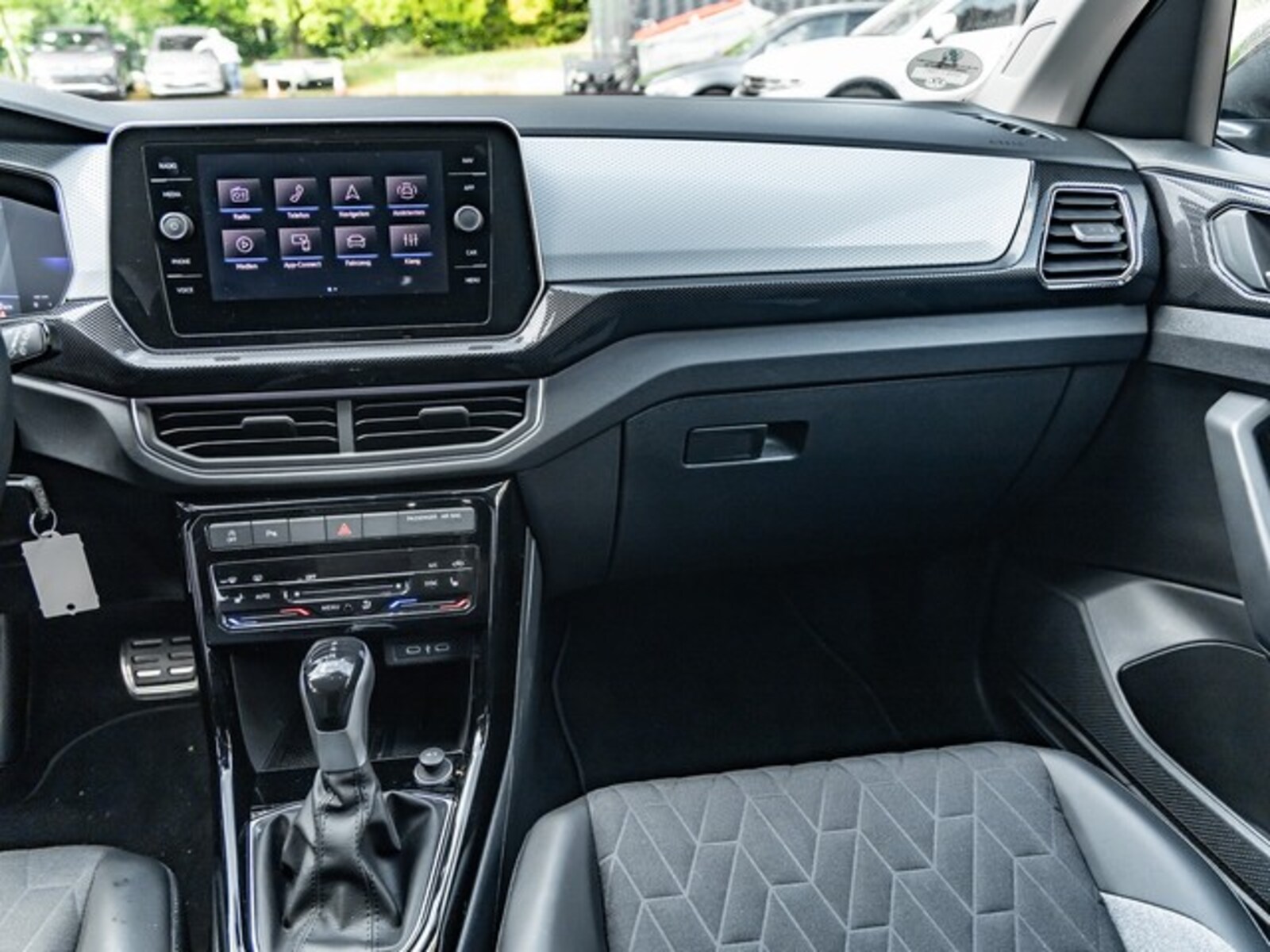 Volkswagen T-Cross – Bild 9