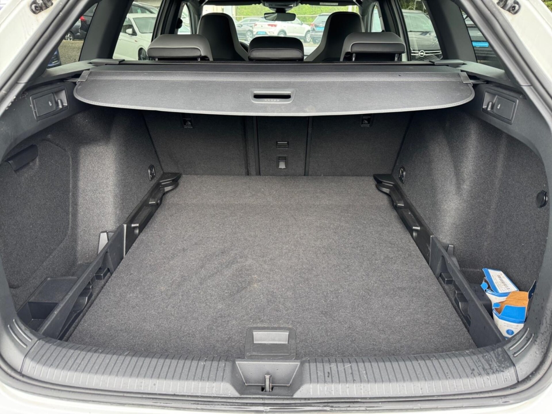 Volkswagen Golf Variant R-Line