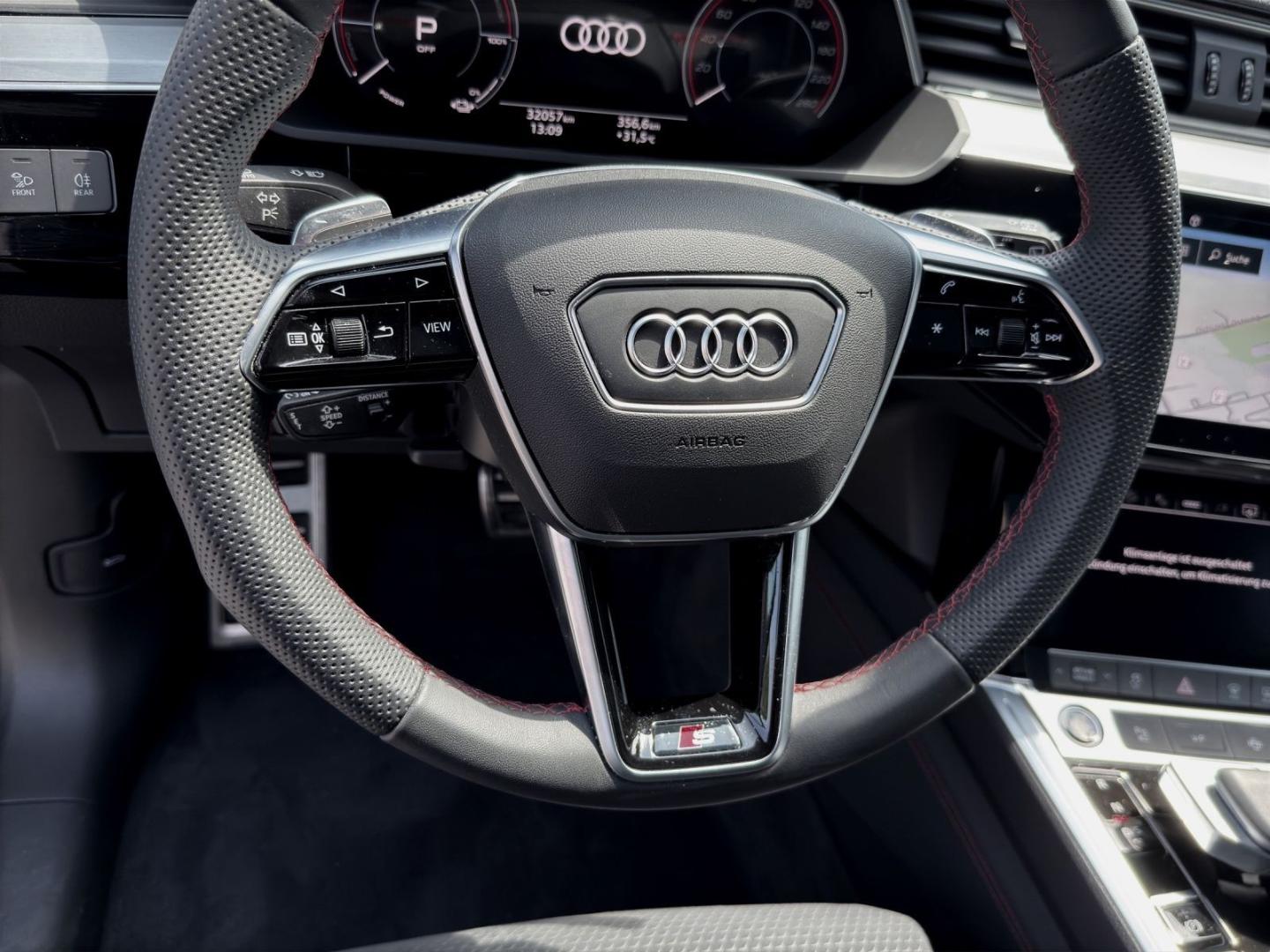 Image about Audi Q8 e-tron S line 55 e-tron quattro