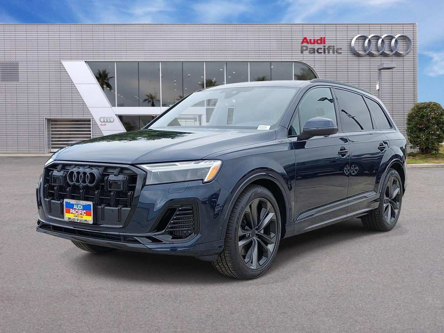2026 Audi Q7 55 Premium Plus quattro Tiptronic's photo