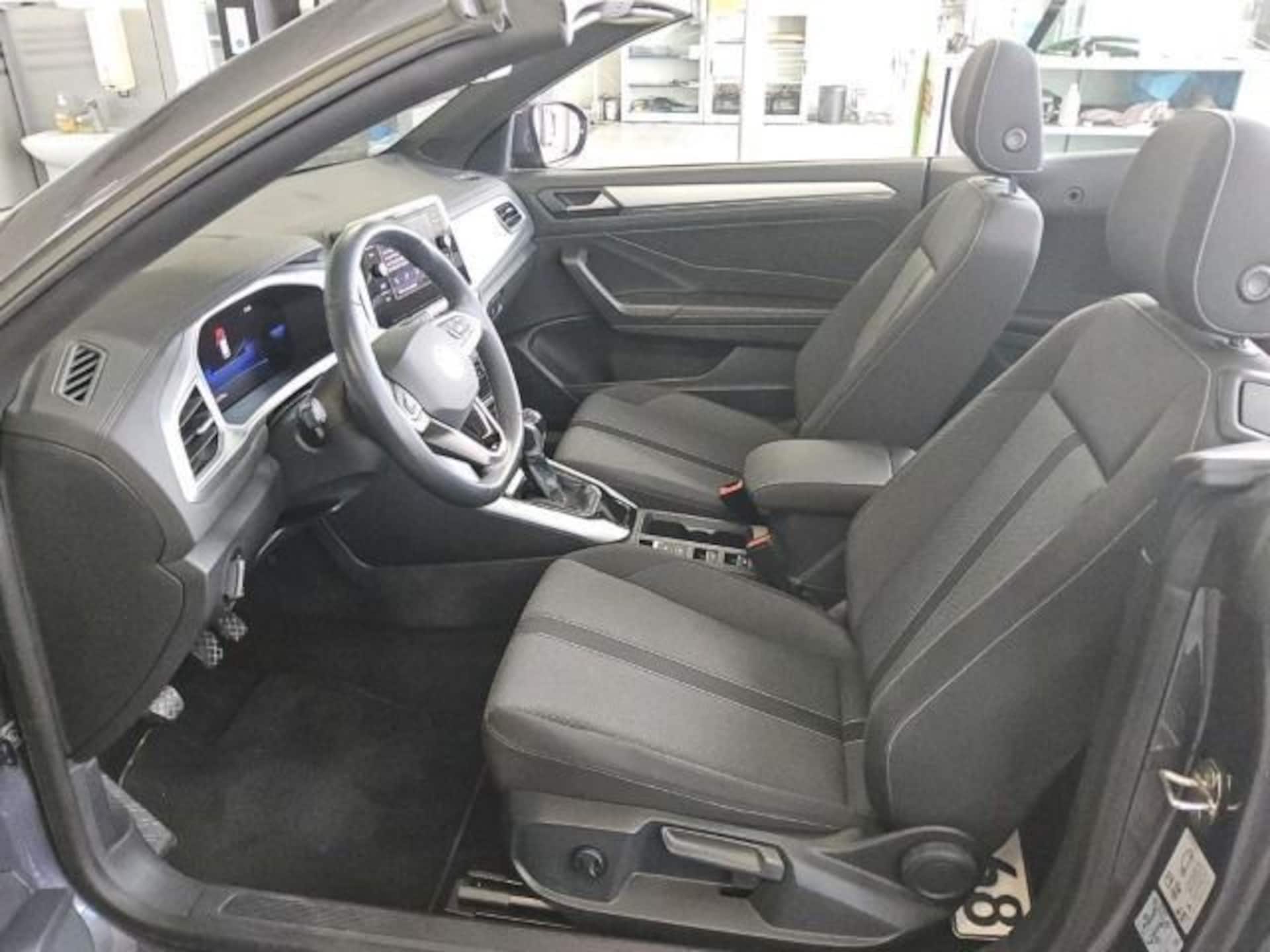 Volkswagen T-Roc Cabriolet Style