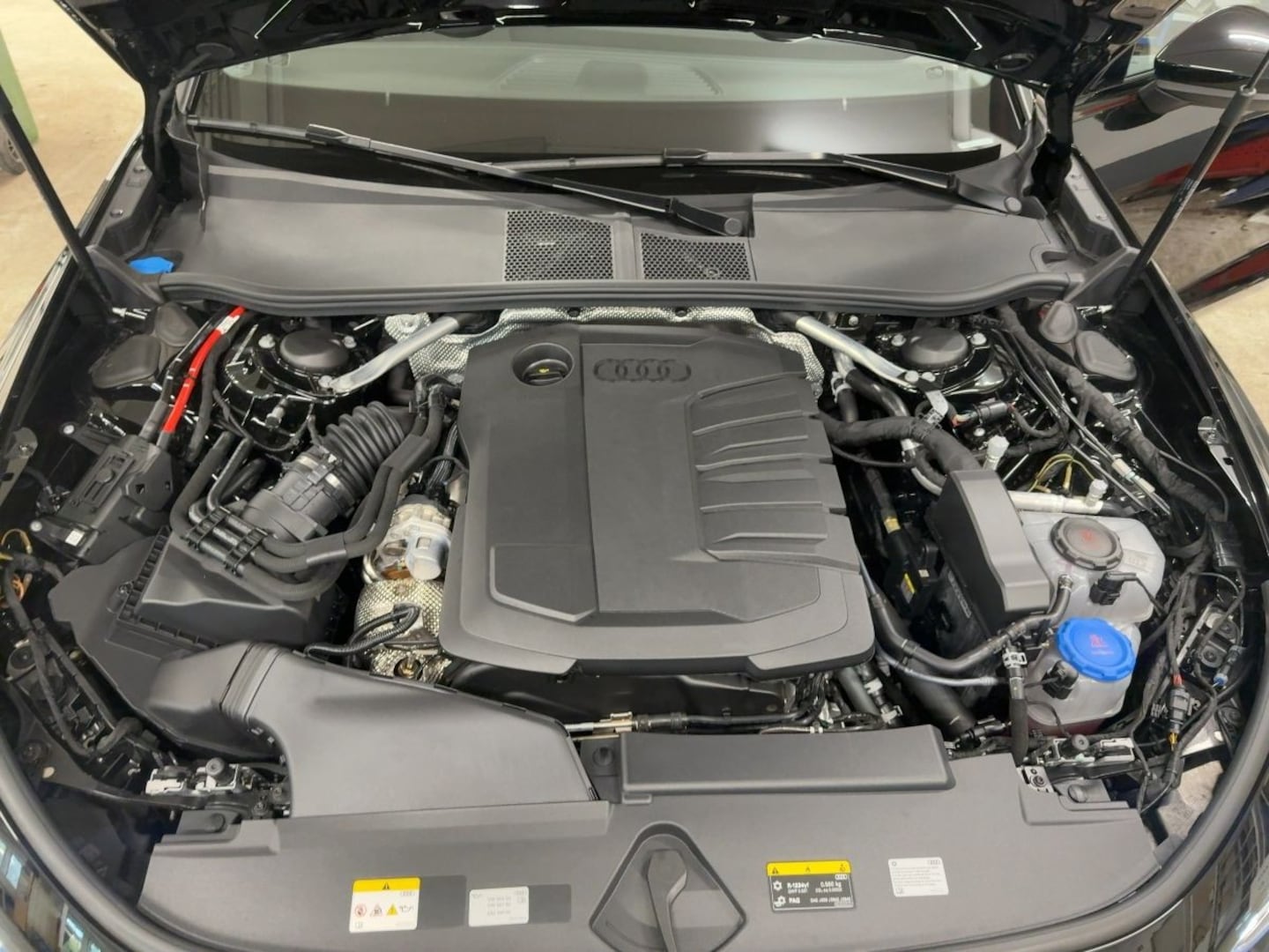 Bild über Audi A5 Avant TDI 150 kW S tronic - für weitere Informationen kontaktieren Sie den Audi Partner