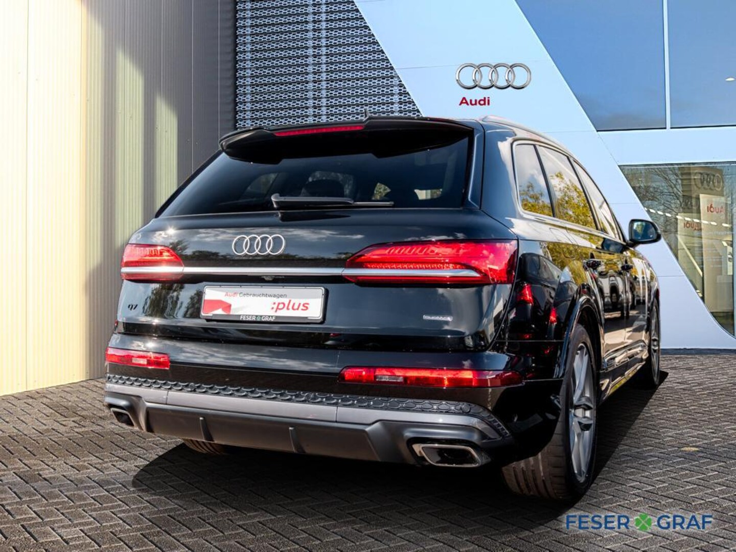 Bild über Audi Q7 SUV S line 50 TDI quattro tiptronic - für weitere Informationen kontaktieren Sie den Audi Partner