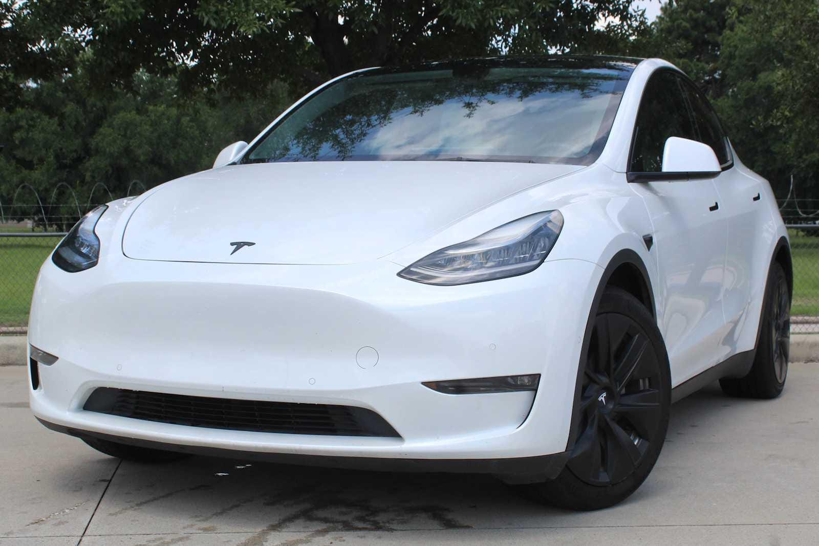 2021 Tesla Model Y Long Range Dual Motor All-Wheel Drive's photo