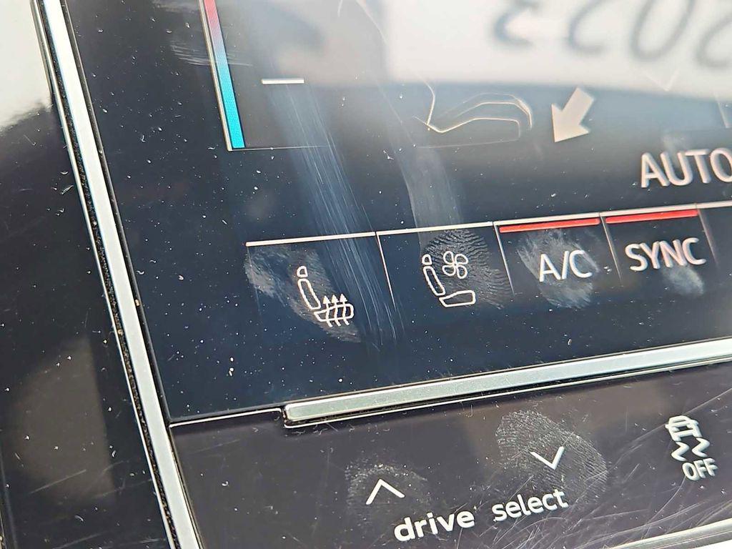 2023 Audi SQ8 Premium Plus - Photo 28