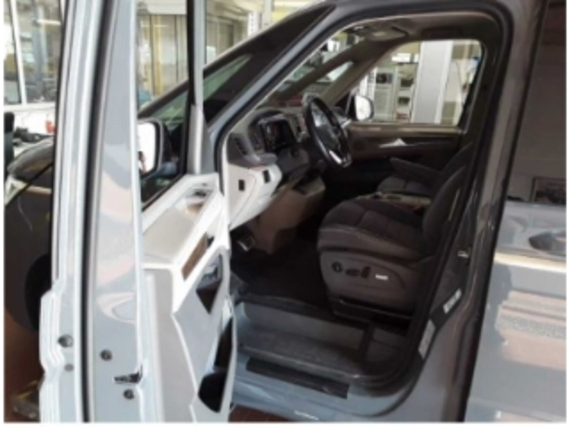 Volkswagen Multivan Langversion Style