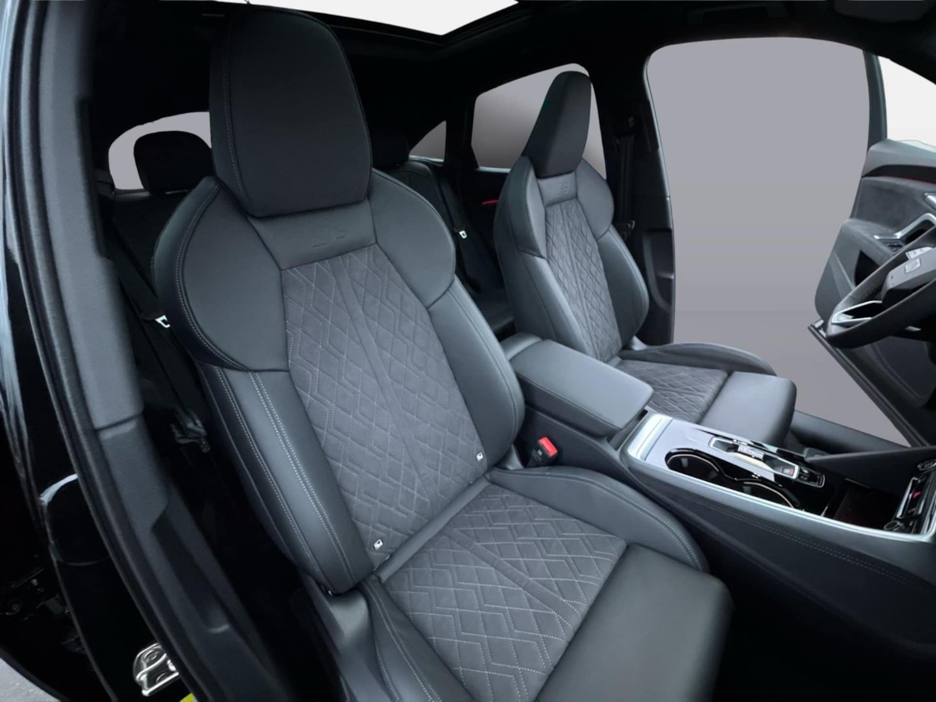 Audi Q5 Sportback edition one