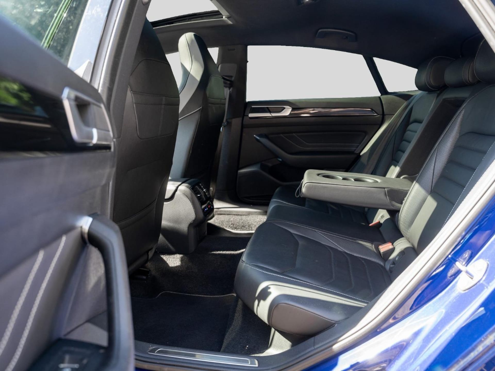 Volkswagen Arteon R-Line