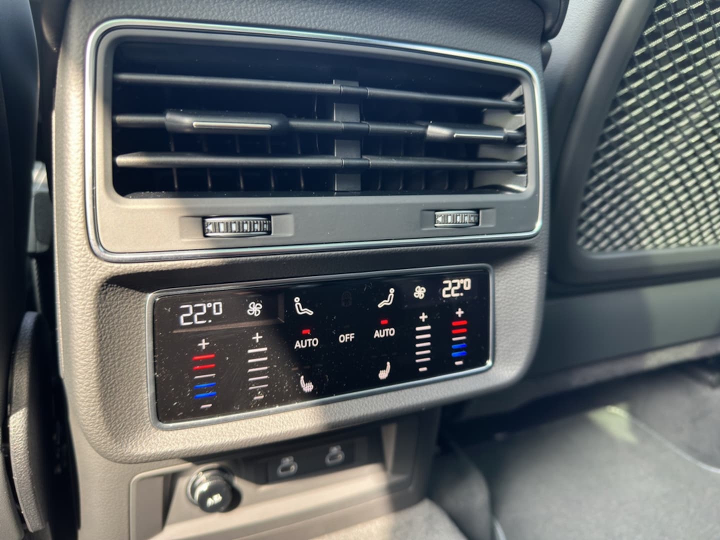 Bild über Audi Q7 SUV S line 50 TDI quattro tiptronic - für weitere Informationen kontaktieren Sie den Audi Partner