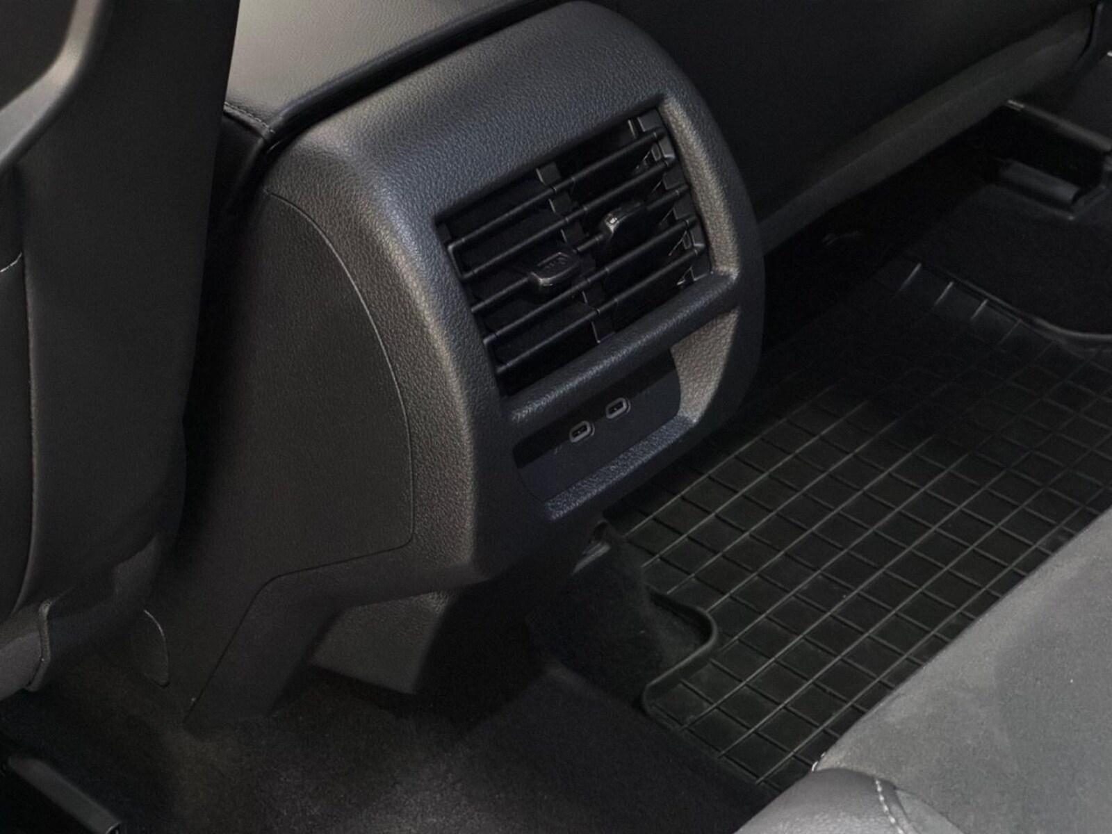 Volkswagen Caddy Maxi – Bild 19