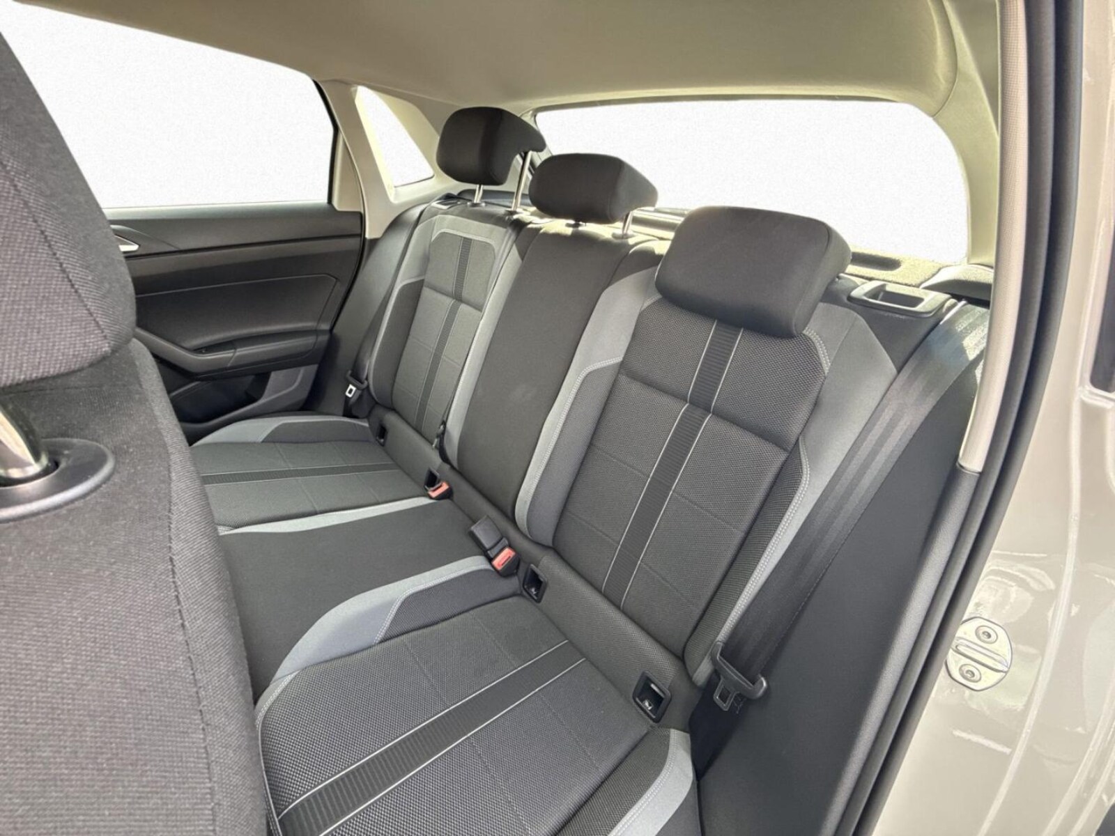 Volkswagen Polo – Bild 12