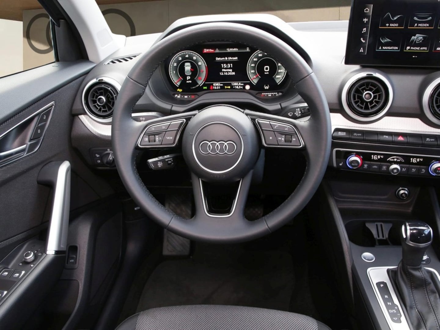 Bild über Audi Q2 S line 35 TFSI S tronic - für weitere Informationen kontaktieren Sie den Audi Partner