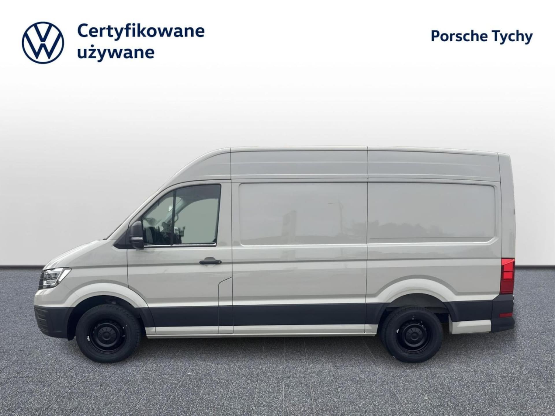 Volkswagen Crafter Furgon średni rozstaw osi