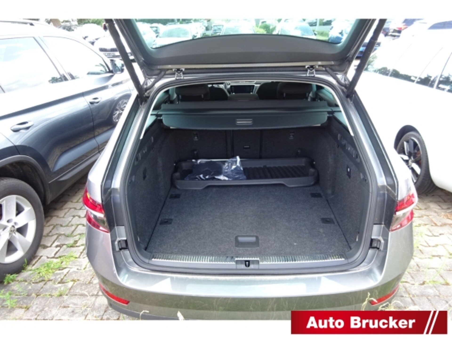 Skoda Superb Combi Style