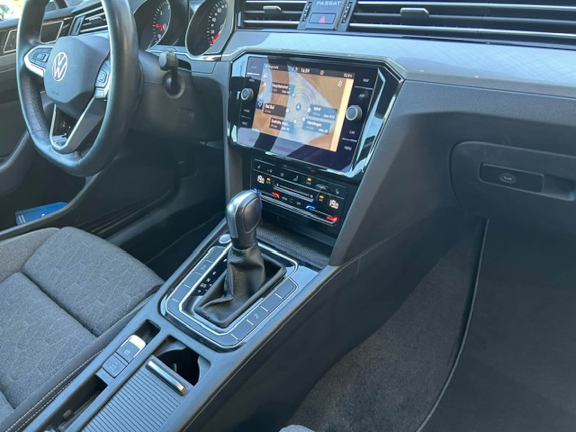 Volkswagen Passat Variant Business