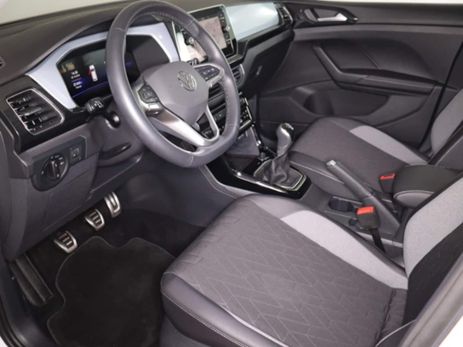 Volkswagen T-Cross – Bild 10