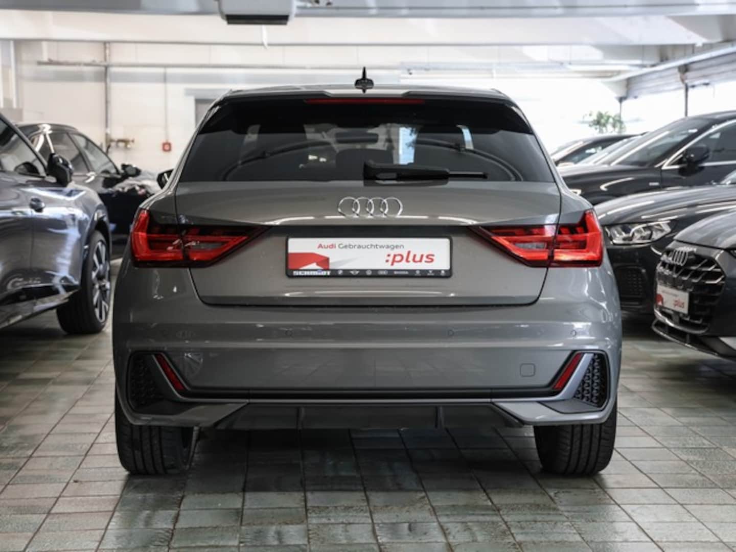 Bild über Audi A1 Sportback S line 25 TFSI S tronic - für weitere Informationen kontaktieren Sie den Audi Partner