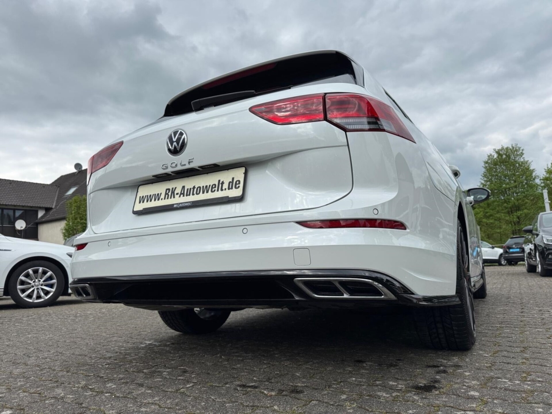 Volkswagen Golf Variant R-Line