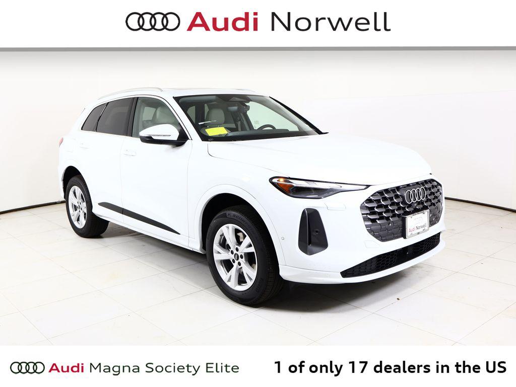 2026 Audi Q5 Premium quattro's photo