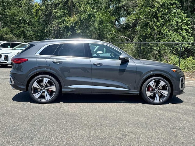 2026 Audi SQ5