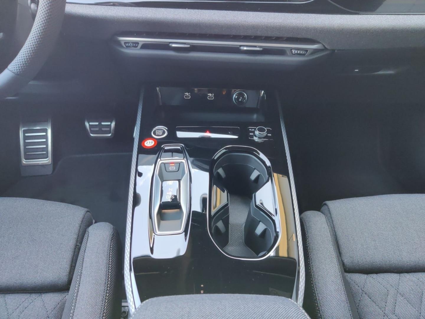 Bild über Audi A5 Avant TDI quattro 150 kW S tronic - für weitere Informationen kontaktieren Sie den Audi Partner