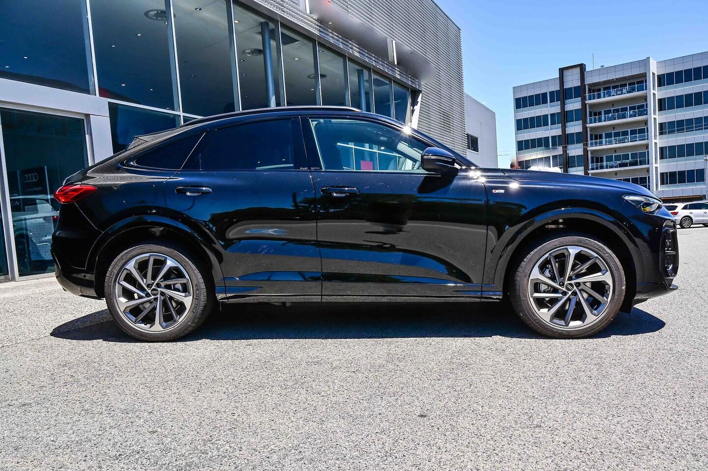 Image about Audi Q5 Sportback TFSI 150 kW