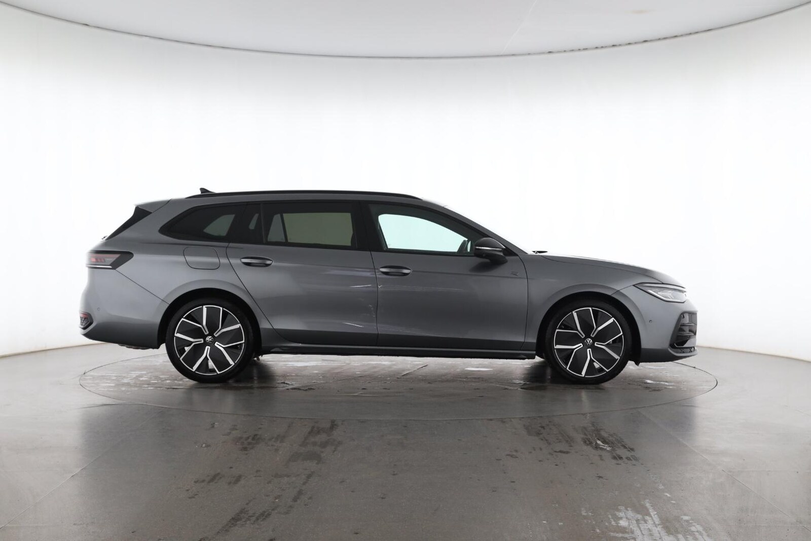 Volkswagen Passat – Bild 7