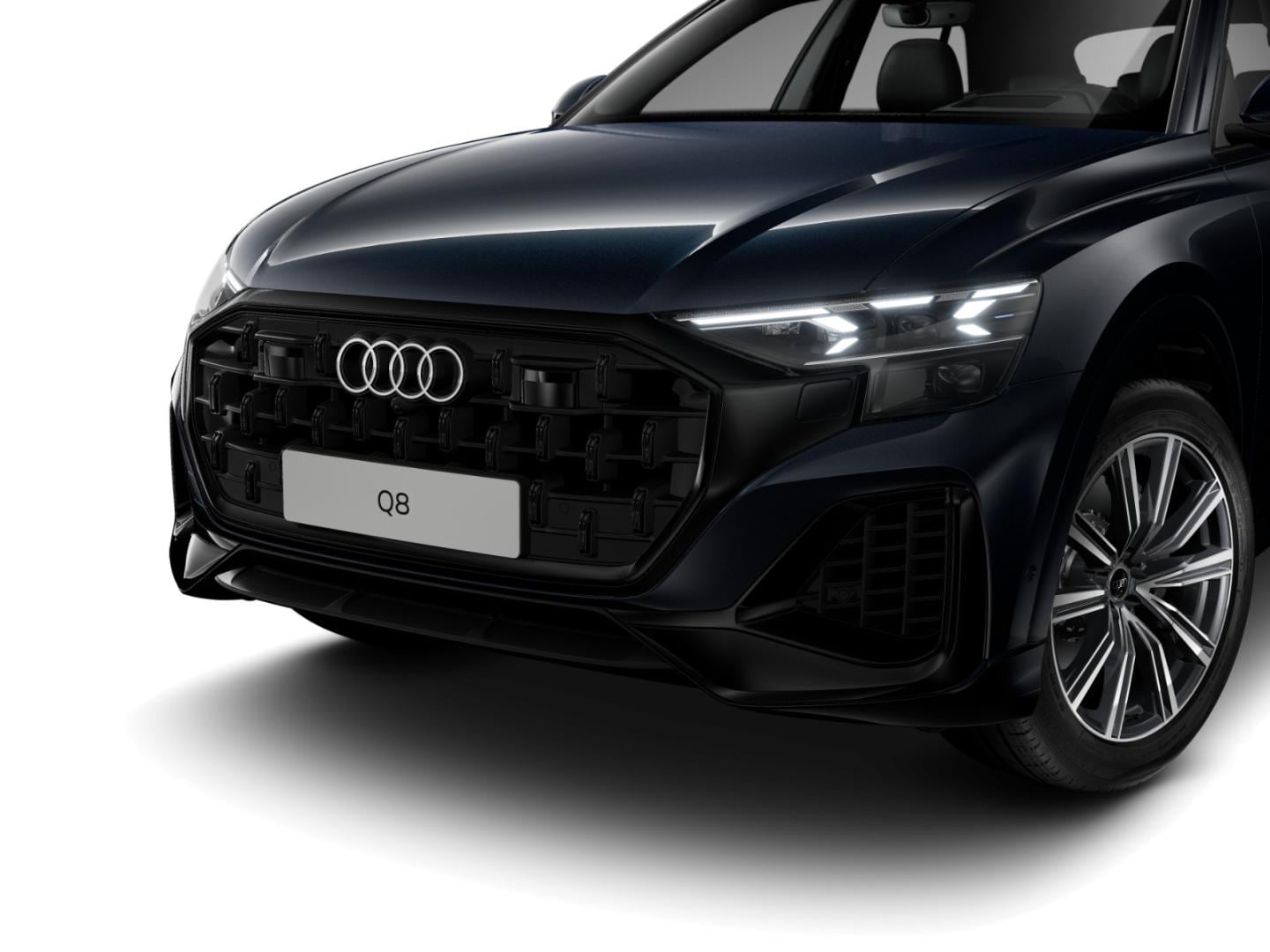 Bild über Audi Q8 SUV TFSI e 55 TFSI e quattro tiptronic - für weitere Informationen kontaktieren Sie den Audi Partner