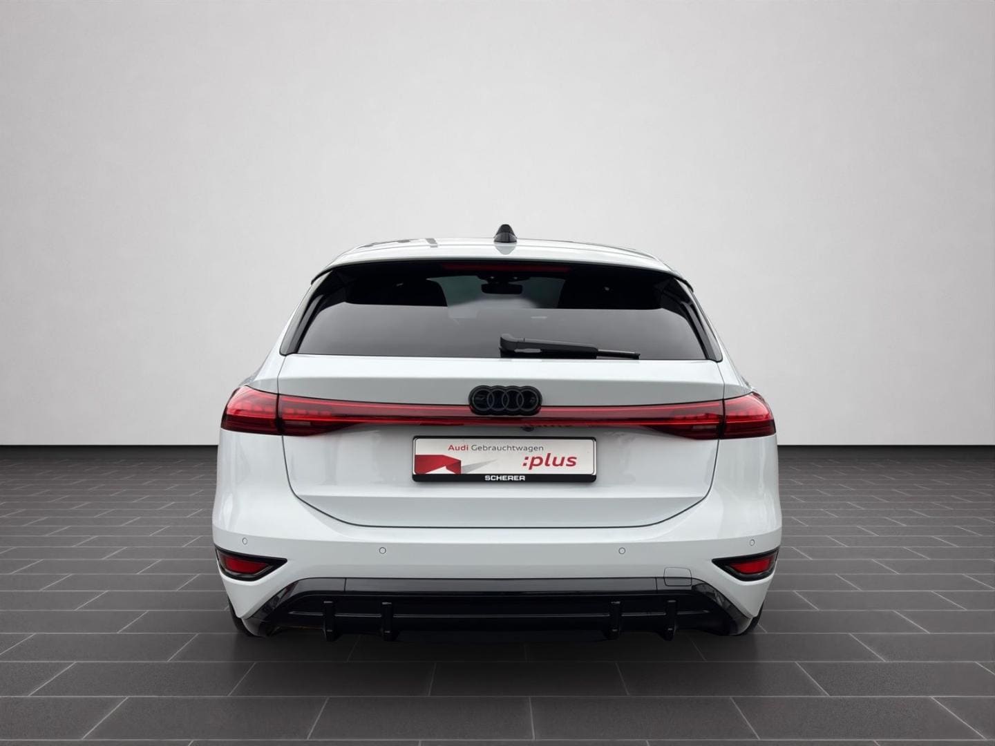 Bild über Audi A6 Avant e-tron e-tron - für weitere Informationen kontaktieren Sie den Audi Partner