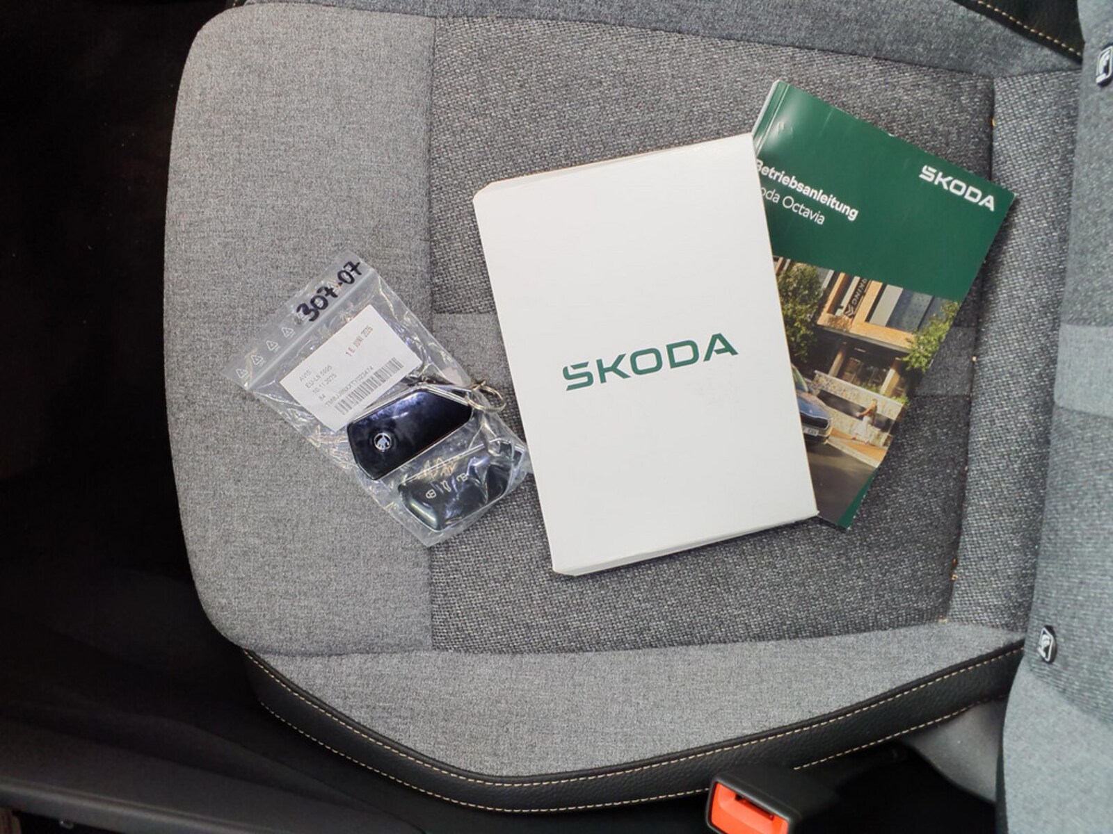 Škoda Octavia Combi – Bild 12