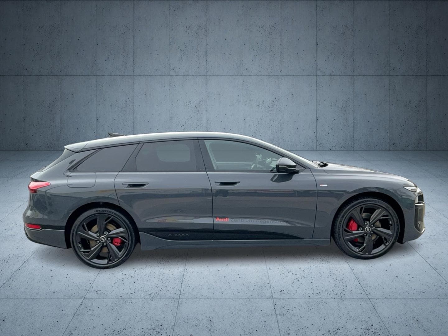 Bild über Audi A6 Avant e-tron e-tron performance - für weitere Informationen kontaktieren Sie den Audi Partner