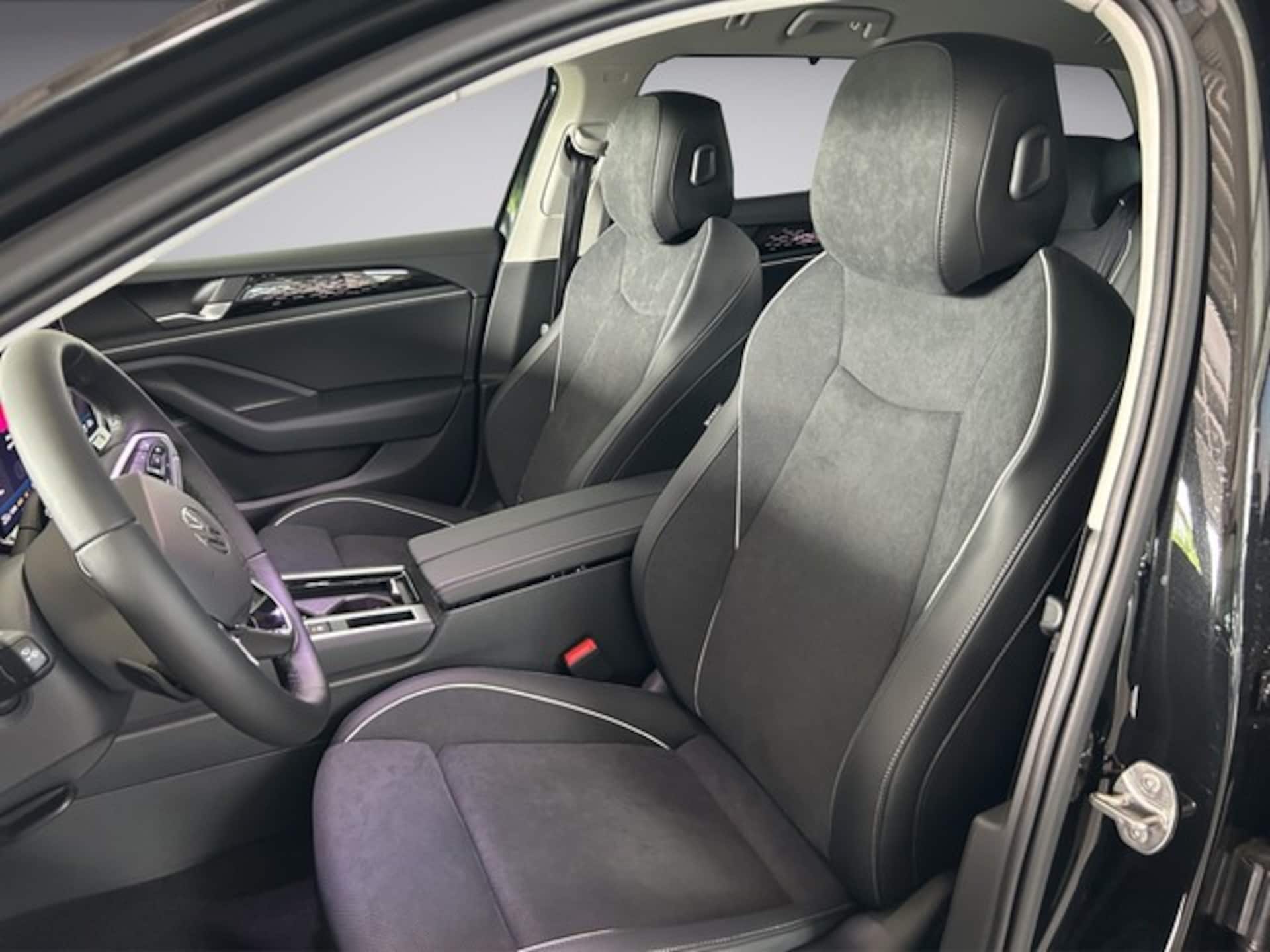 Volkswagen Passat Elegance