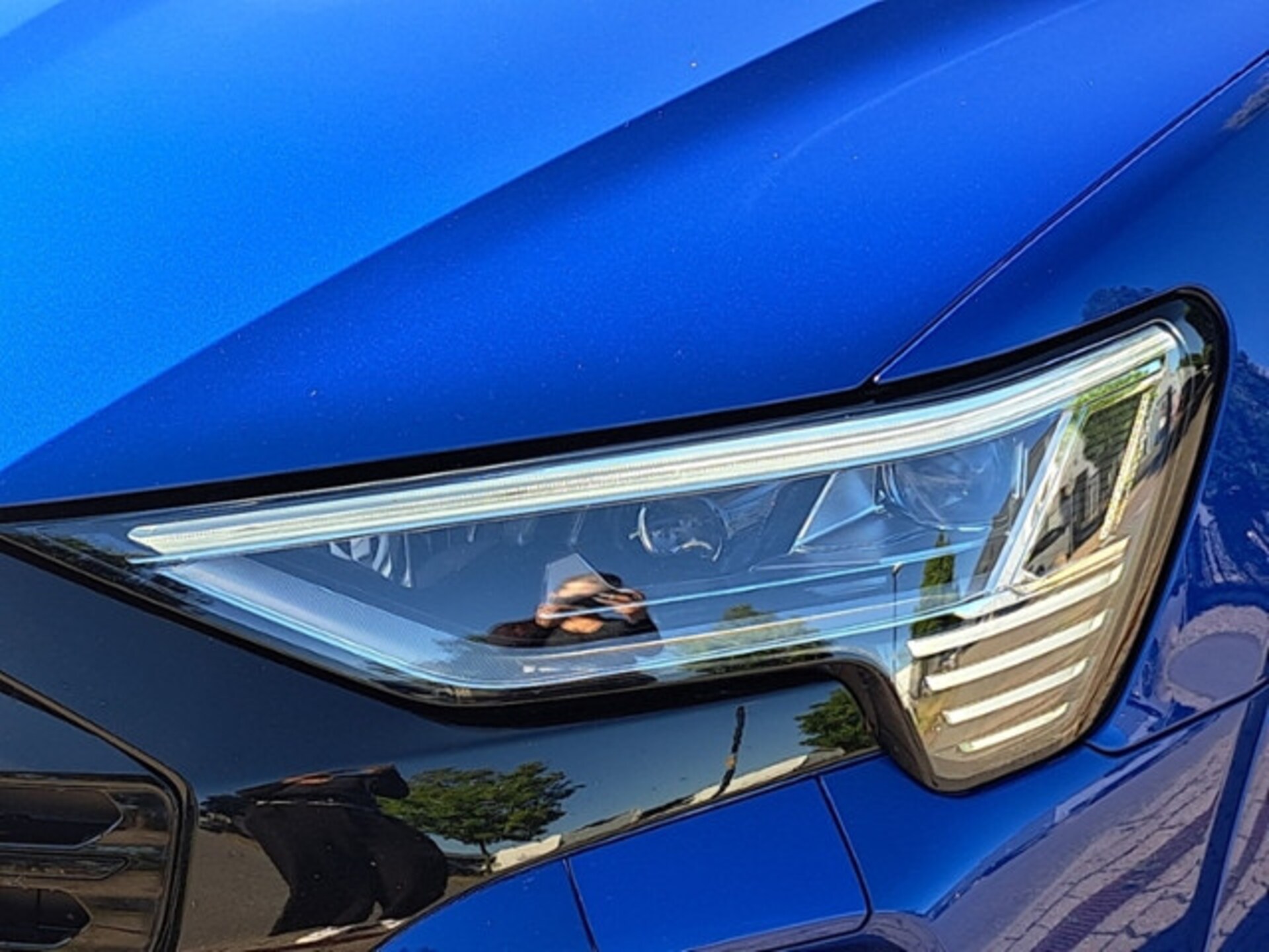 Audi Q8 e-tron S line
