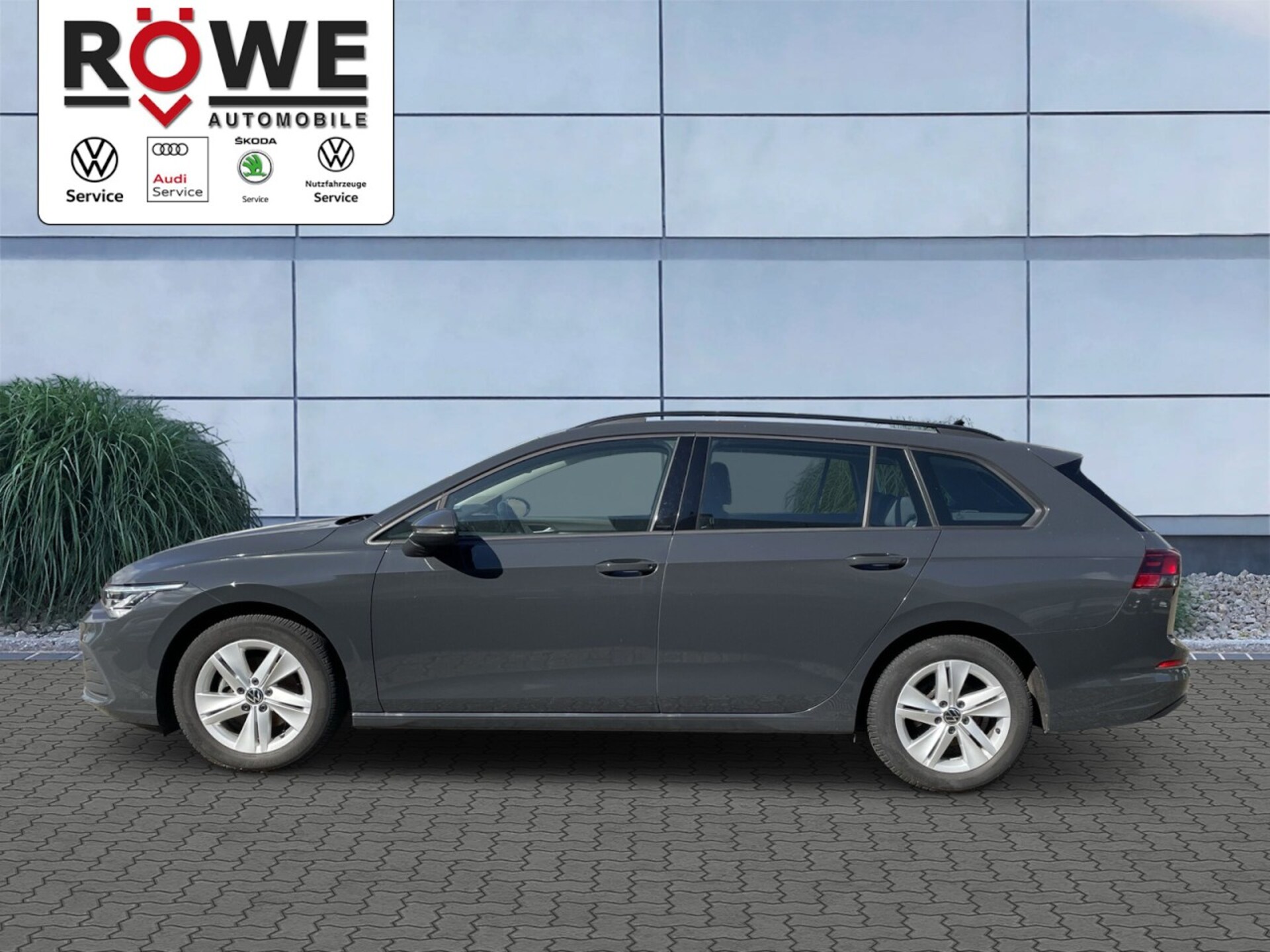 Volkswagen Golf Variant Life