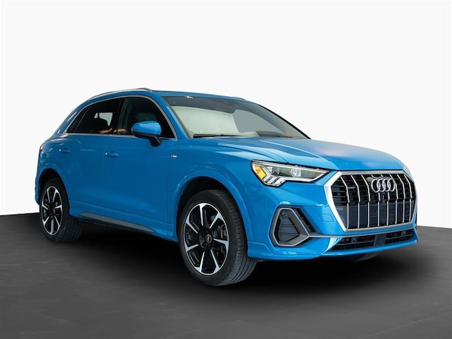 Image de {{modelName}} 2023 Audi Q3 SUV 