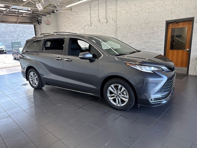 Photo of 2025 Toyota Sienna