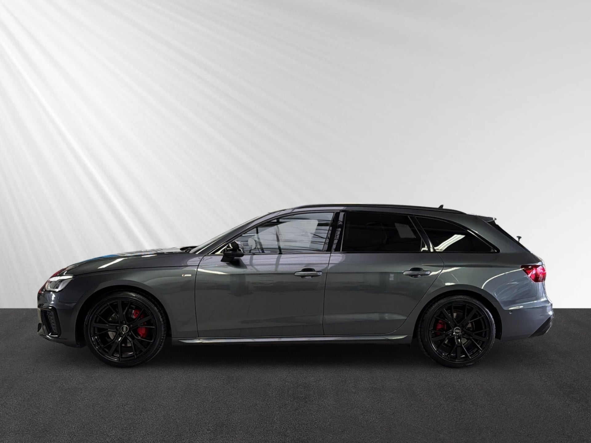 Audi A4 Avant S line