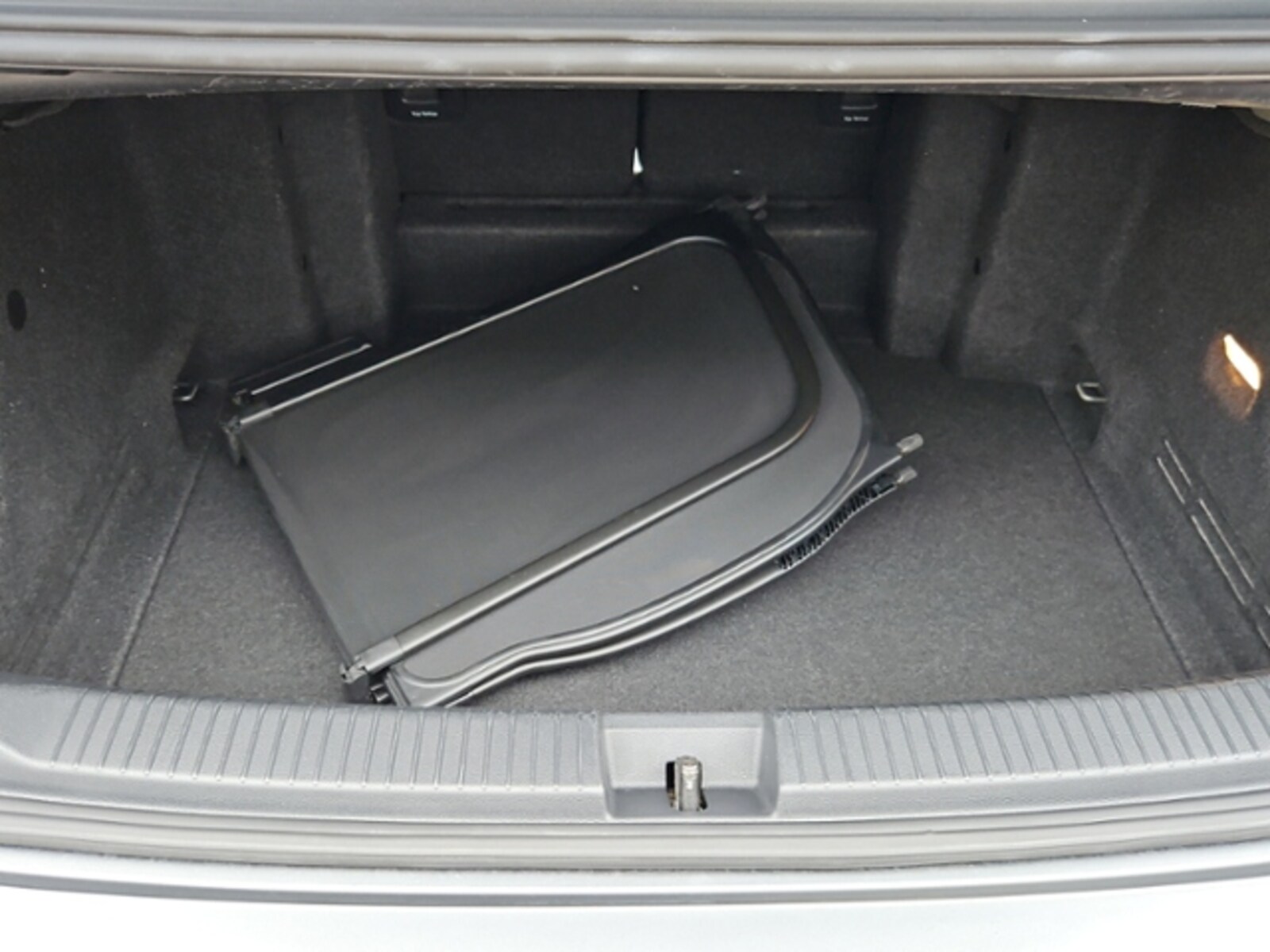 Volkswagen T-Roc Cabriolet – Bild 21
