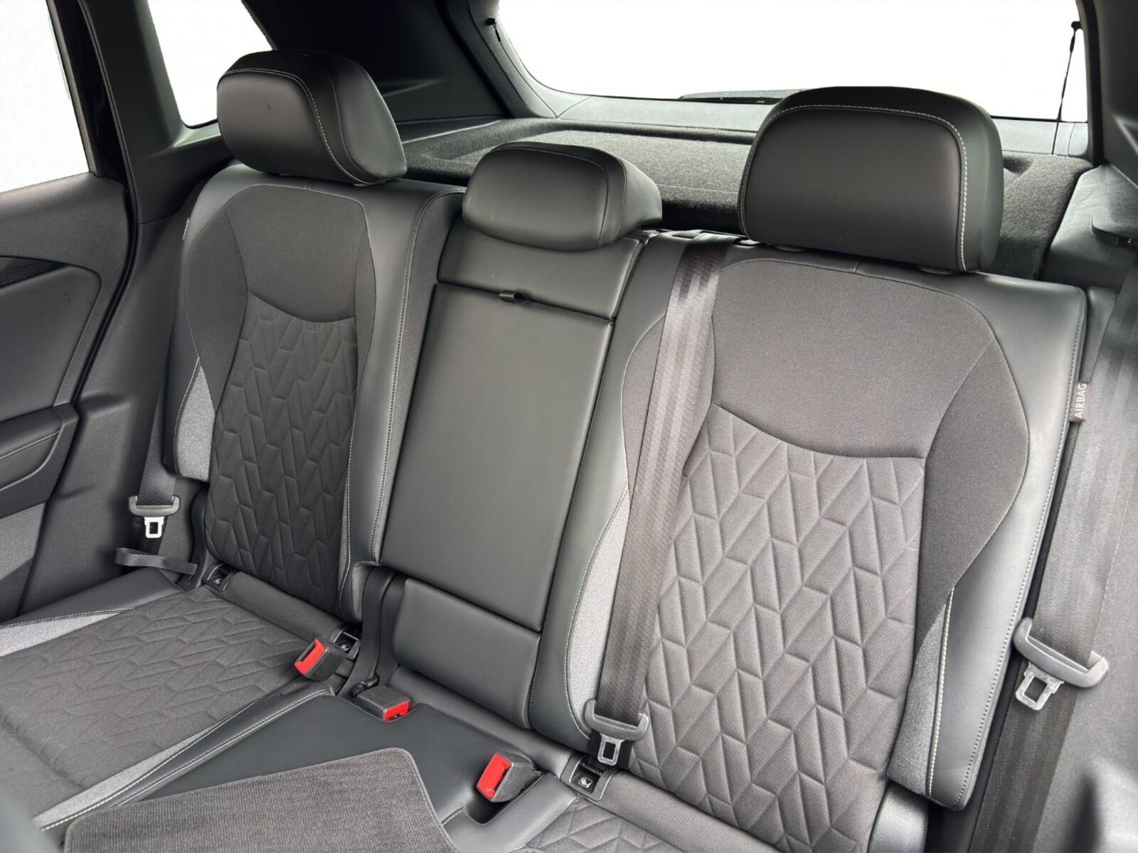 Volkswagen Tiguan – Bild 16