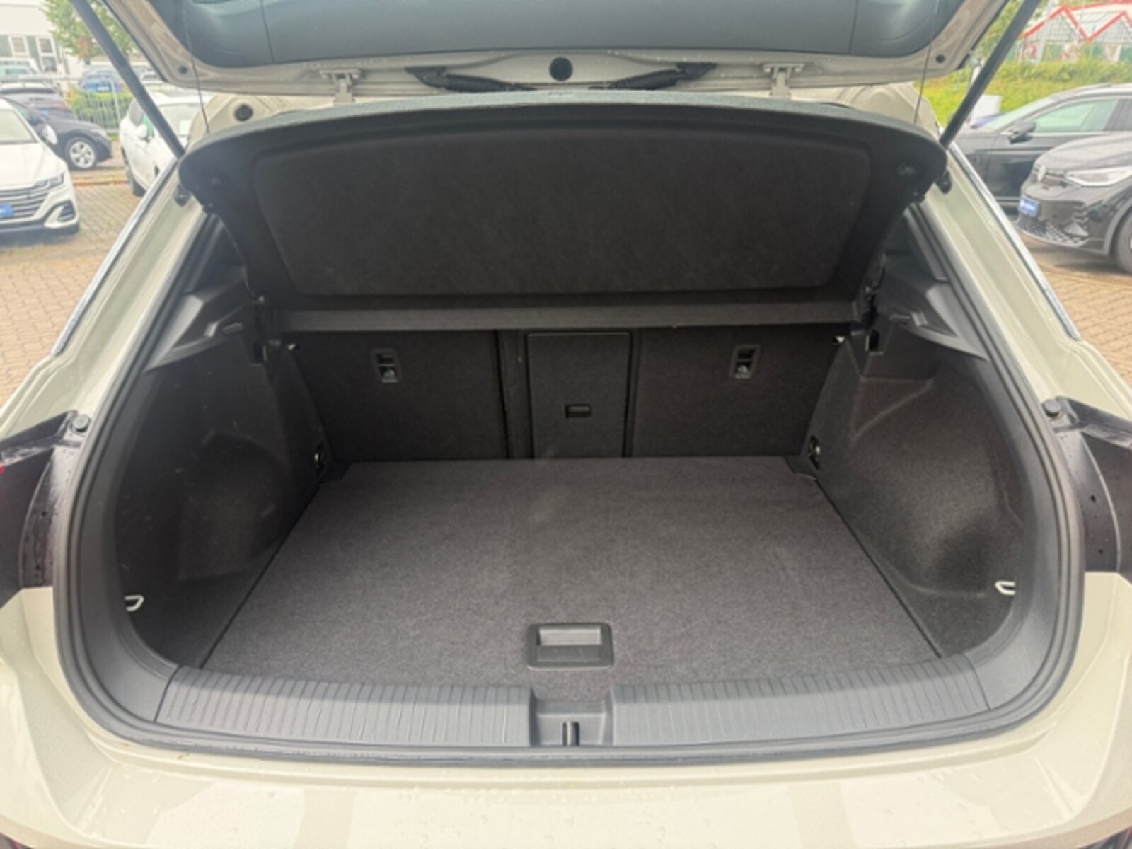 Volkswagen T-Roc – Bild 14