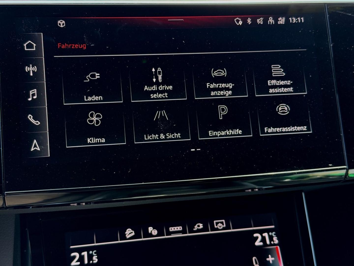 Image about Audi Q8 e-tron S line 55 e-tron quattro