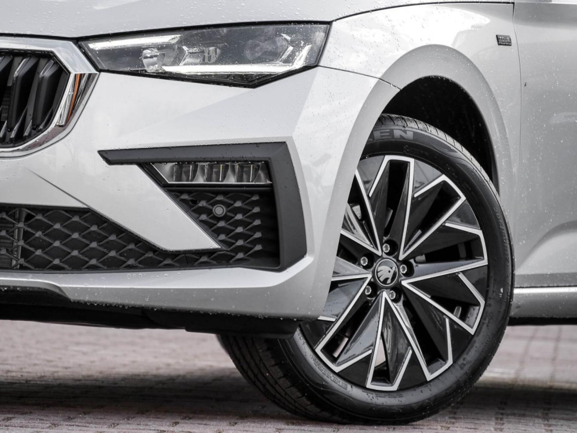 Skoda Scala Tour