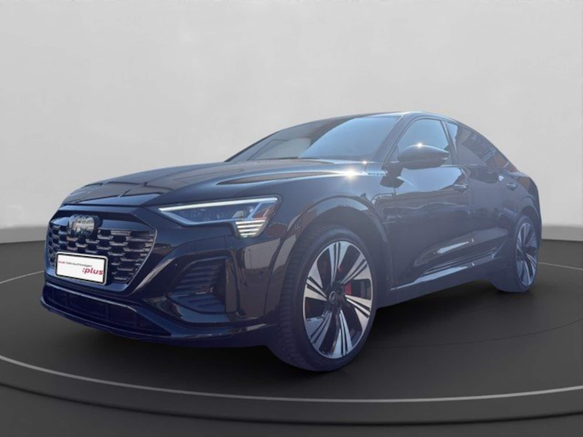 Audi Q8 Sportback e-tron S line