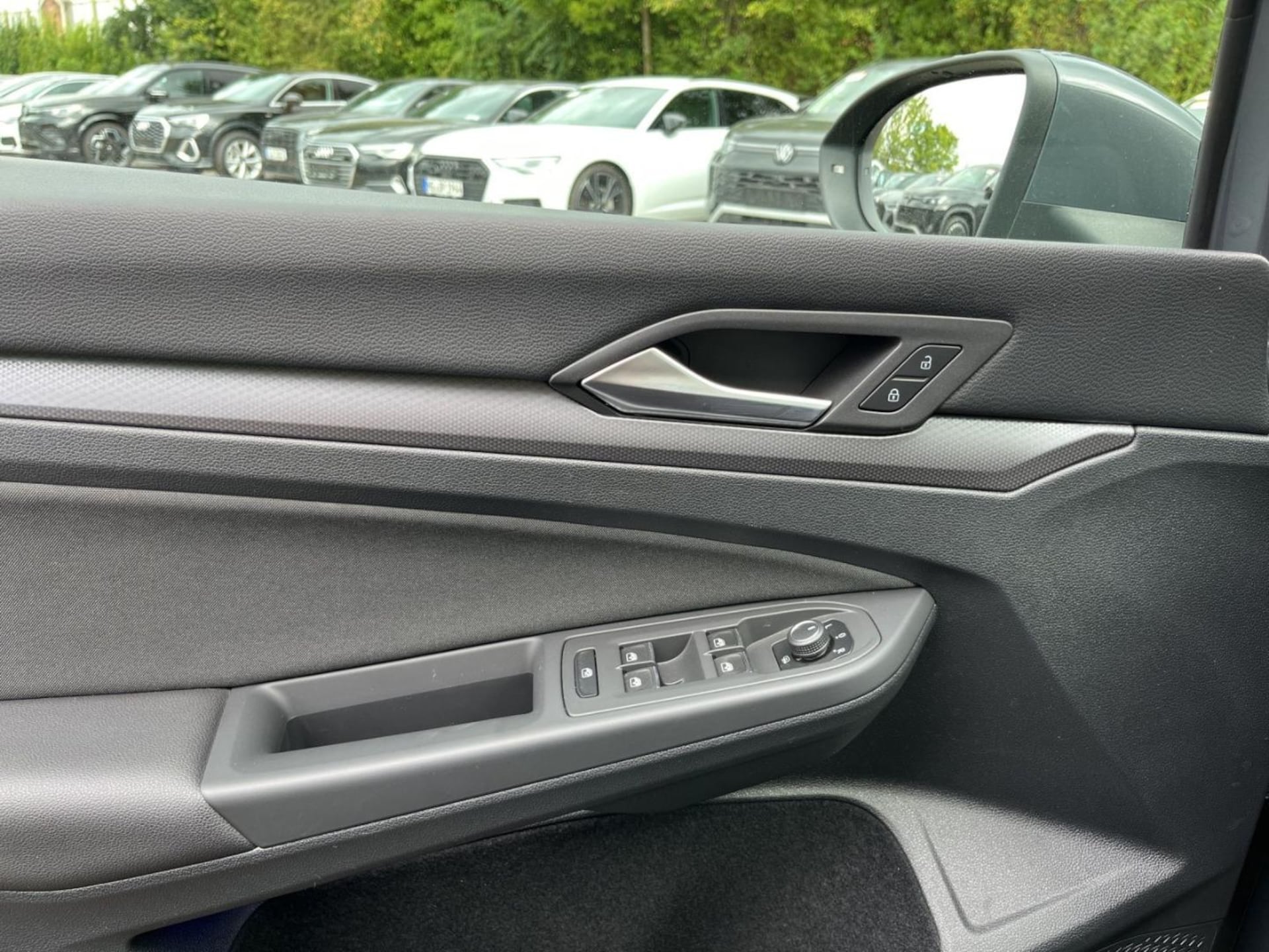 Volkswagen Golf Active