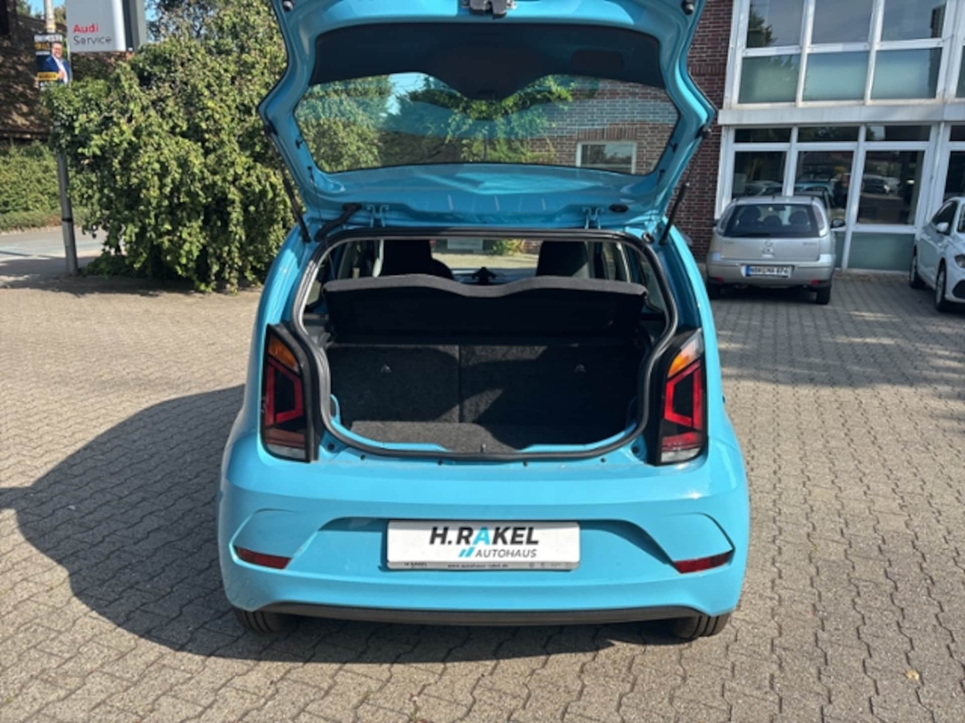 Volkswagen e-up!