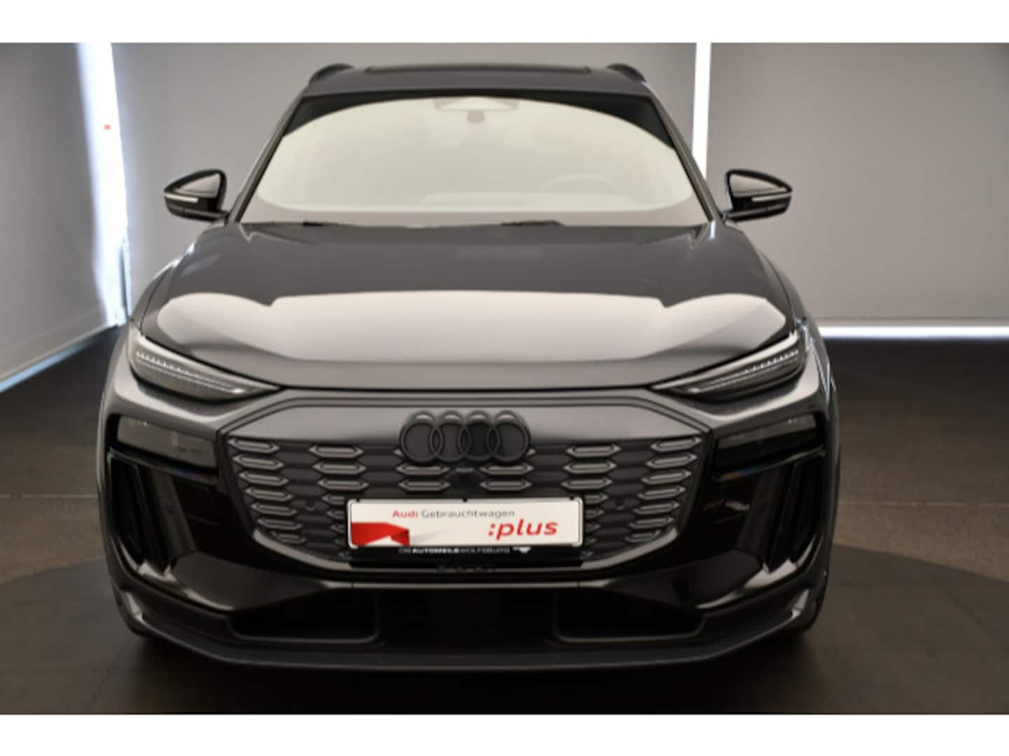 Bild über Audi Q6 SUV e-tron e-tron performance - für weitere Informationen kontaktieren Sie den Audi Partner